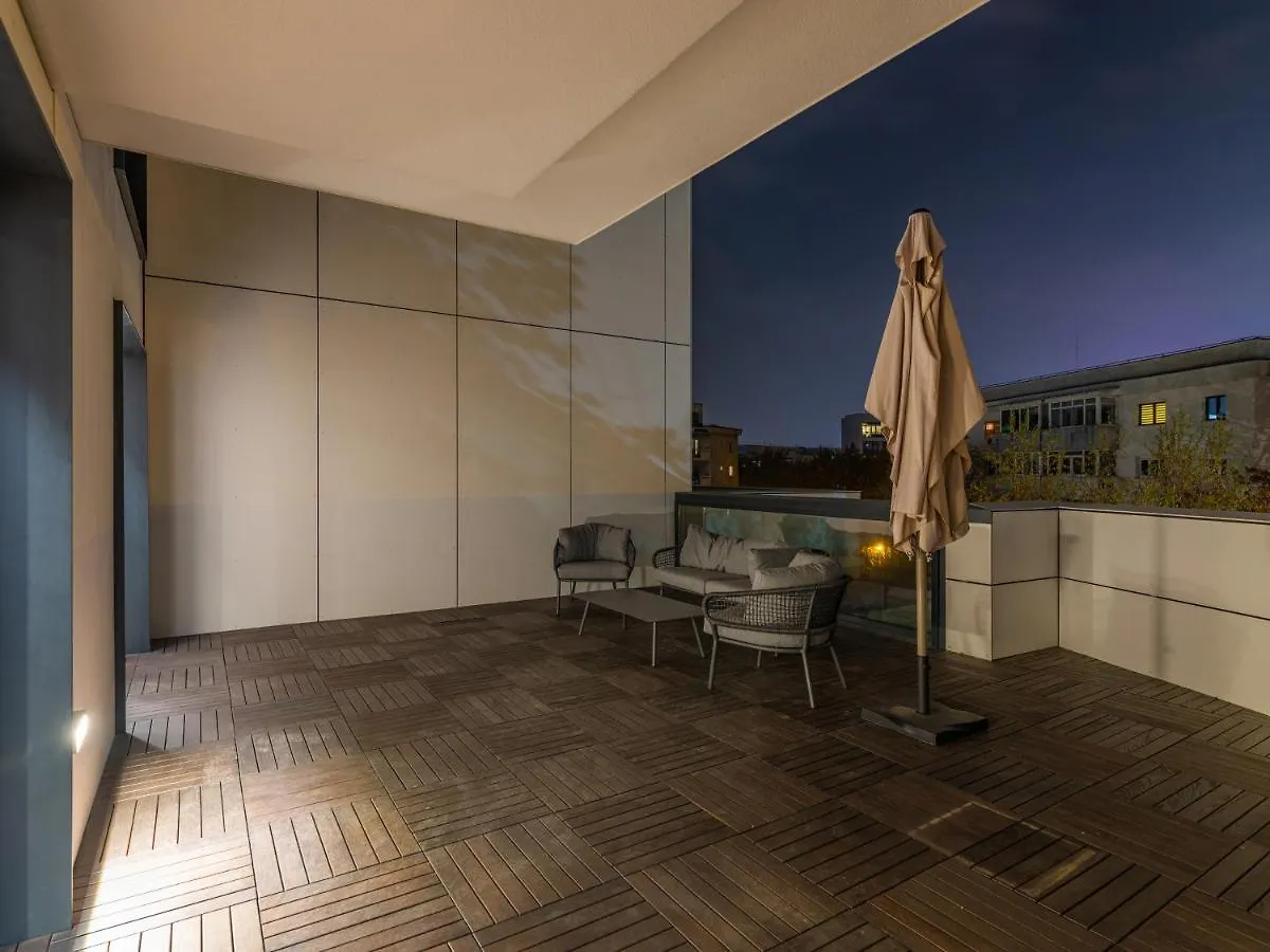 One Best Luxury Rental Herastrau Parc Apartment 부쿠레슈티 0*,  루마니아